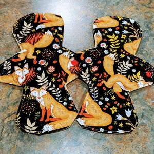 Menstrual Pad Fox 🦊 Print Moderate 10 Inch Pad